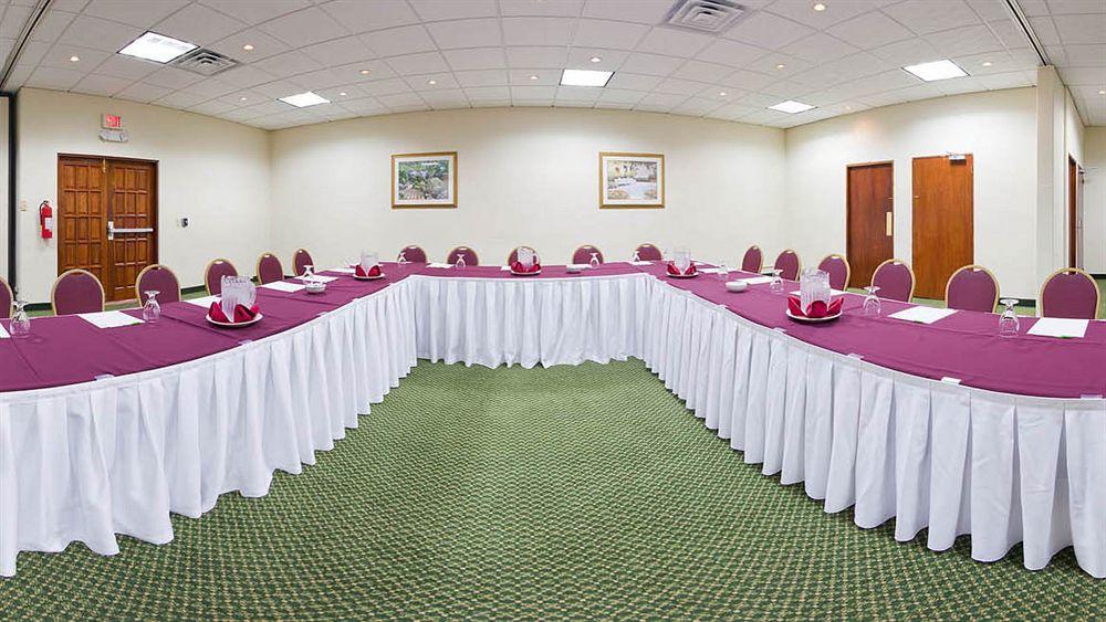 Holiday Inn Ponce & El Tropical Casino By Ihg Exteriér fotografie